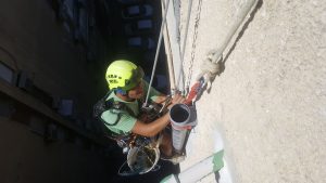 איטום בגובה