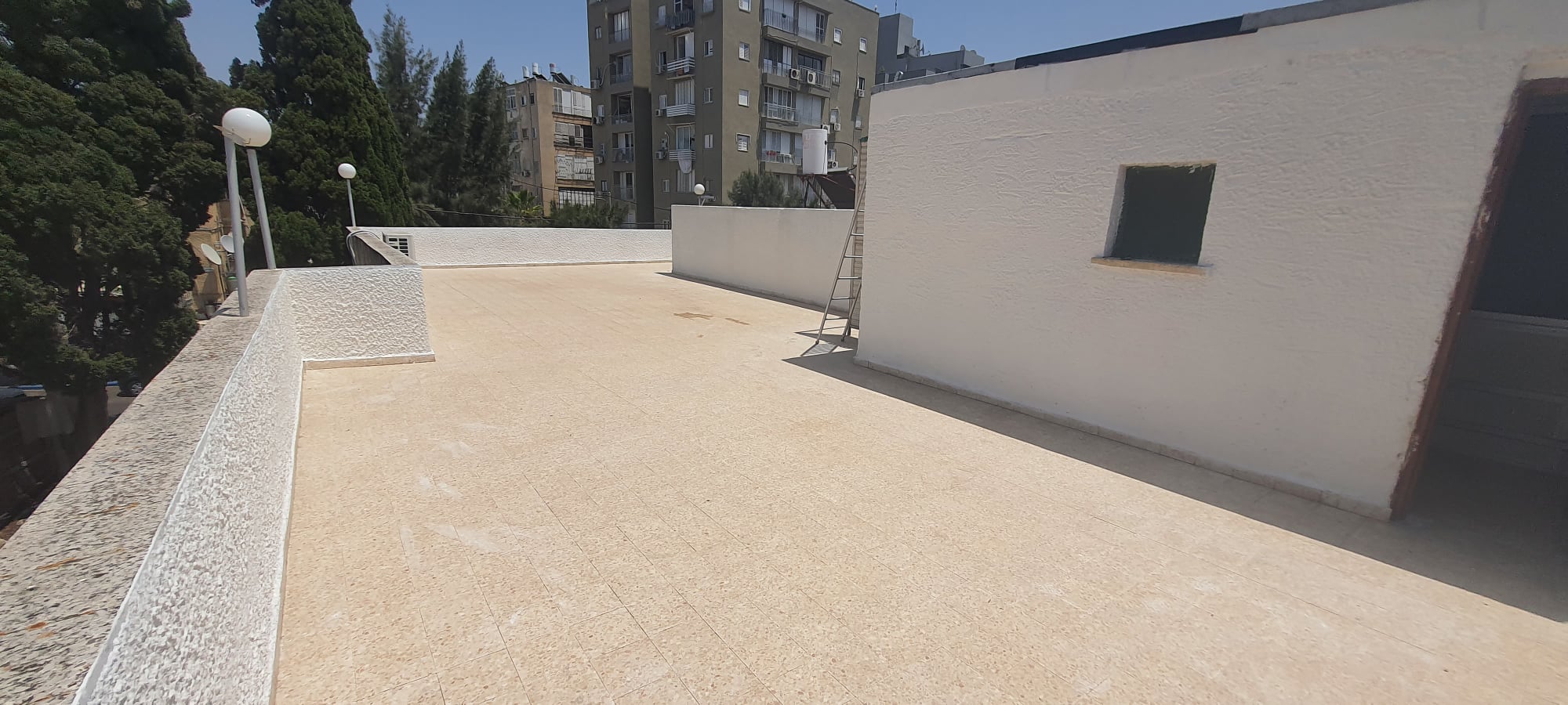 איטום ושיקום מבנים